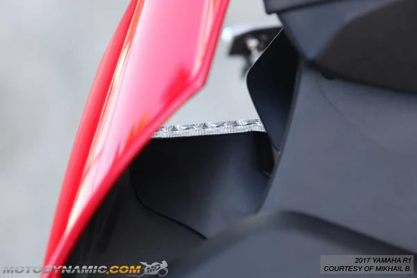 2015-2026 Yamaha R1 In Vent LED Rear Turn Signals - Image 4