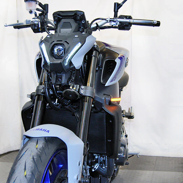 2021-2023 Yamaha MT09 Front LED Turn Signals - Image 2