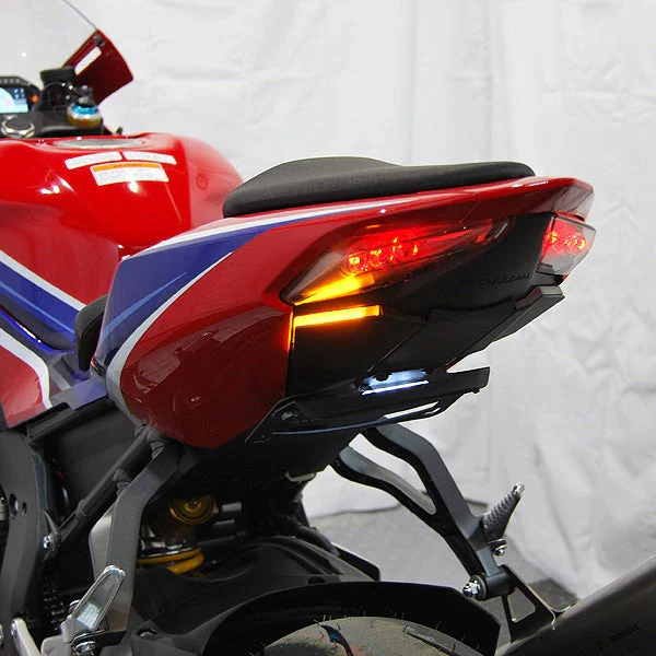 2021-2026 Honda CBR1000RR-R (Fireblade) Fender Eliminator Kit / Tail Tidy with Turn Signals - Image 3