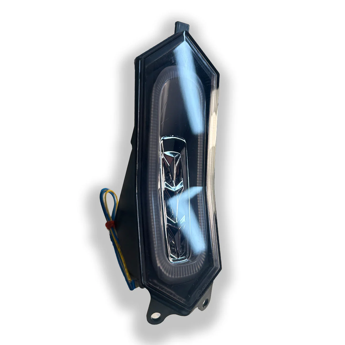 Yamaha R7 Integrated Tail Light - Image 3