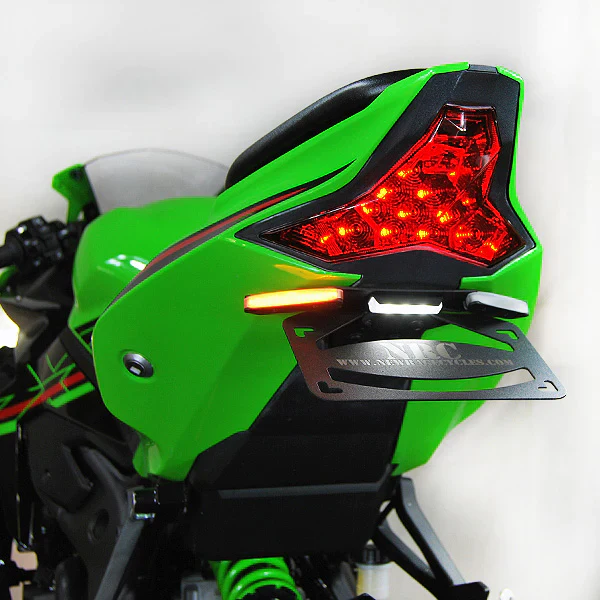 2023-2026 Kawasaki ZX4R Fender Eliminator / Tail Tidy with LED Turn Signals - Image 5