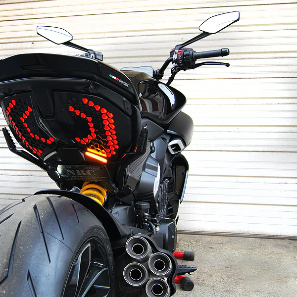 2023-2026 Ducati Diavel V4 Fender Eliminator Kit with Turn Signals - Image 4