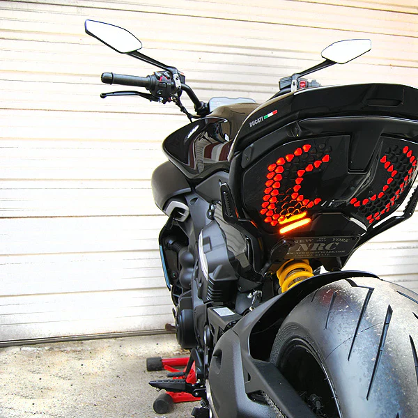 2023-2026 Ducati Diavel V4 Fender Eliminator Kit with Turn Signals - Image 6