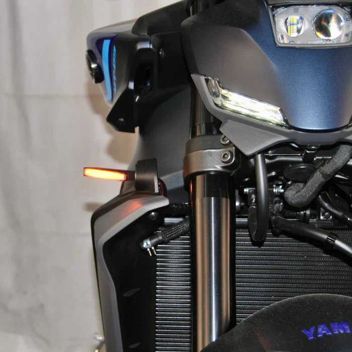 2024-2026 Yamaha MT09 Front LED Turn Signals