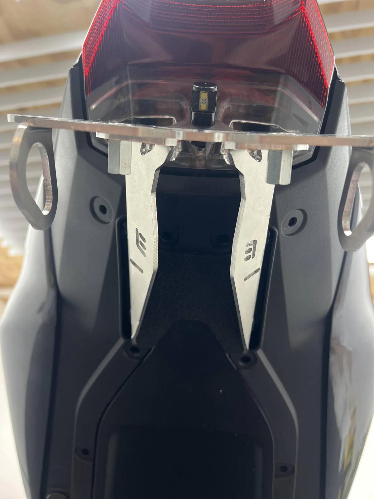2024-2026 Yamaha MT09 Tail Tidy by Mustard Bikes - Image 6