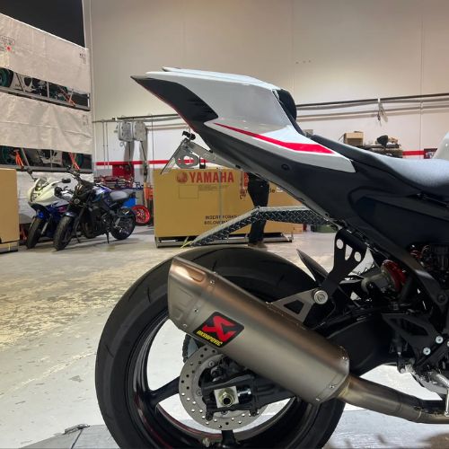2025-2026 Yamaha R9 Tail Tidy / Fender Eliminator - Image 3