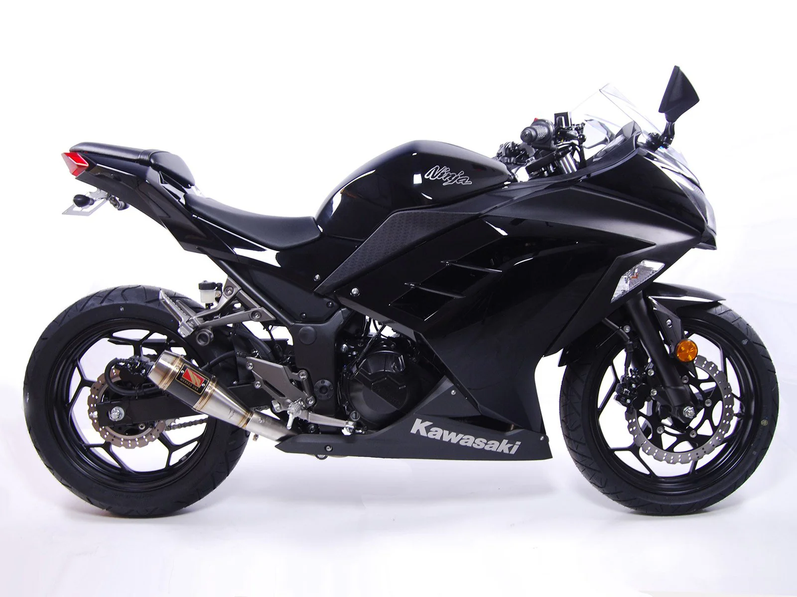 2013-2017 Kawasaki Ninja 300 Slip-On Exhaust - Image 3