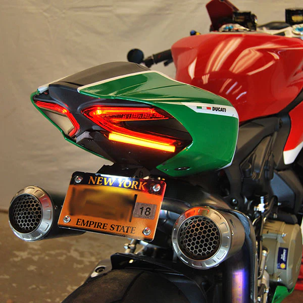 Ducati 899 959 1199 1299 Panigale Fender Eliminator / Tail Tidy with Turn Signals - Image 4