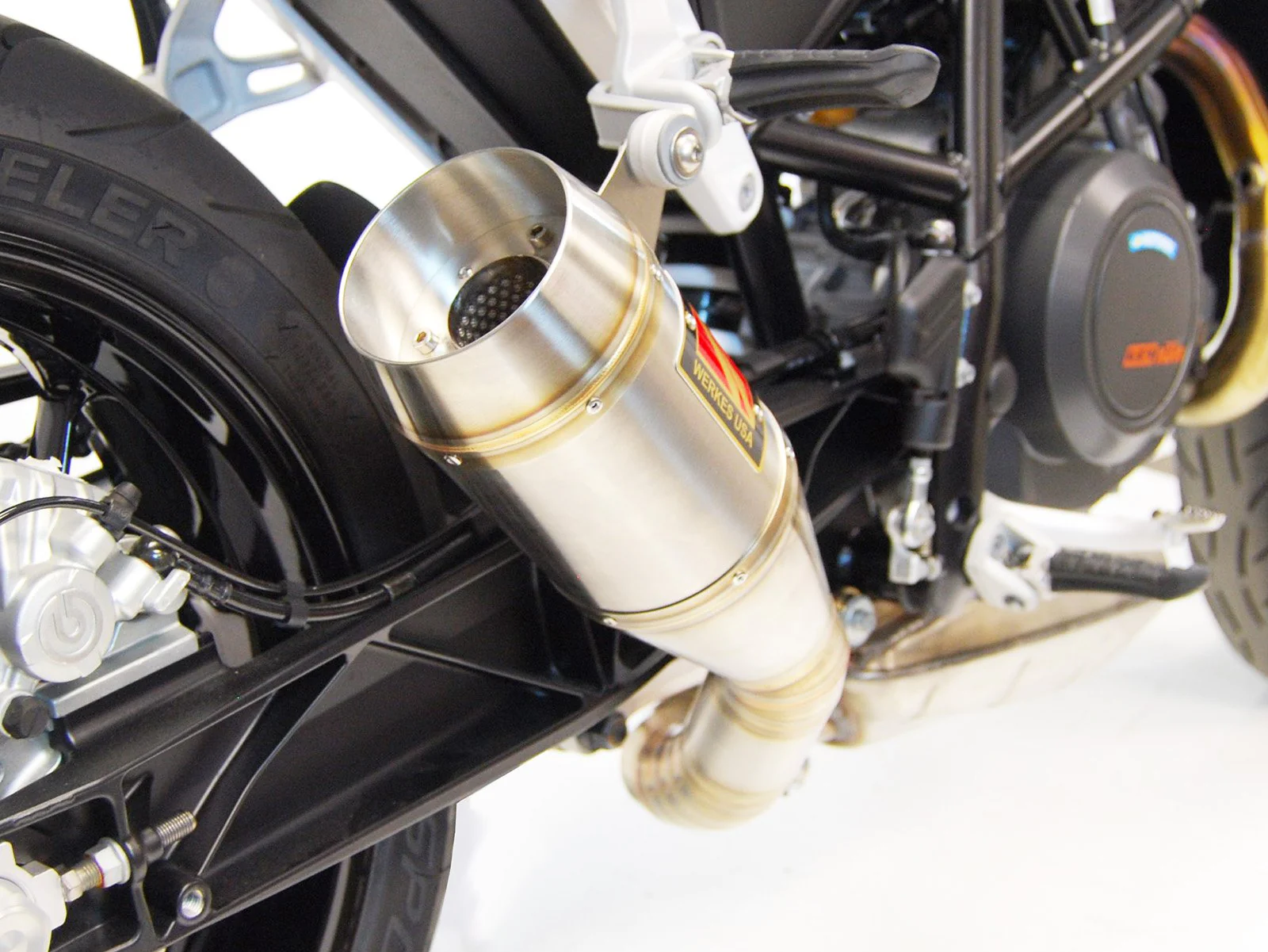 KTM 690 Duke Slip-On Exhaust - Image 3