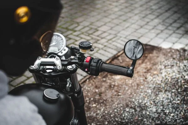Royal Enfield Interceptor 650/Continental GT 650 Bar End Mirrors - Clamp On - Image 6