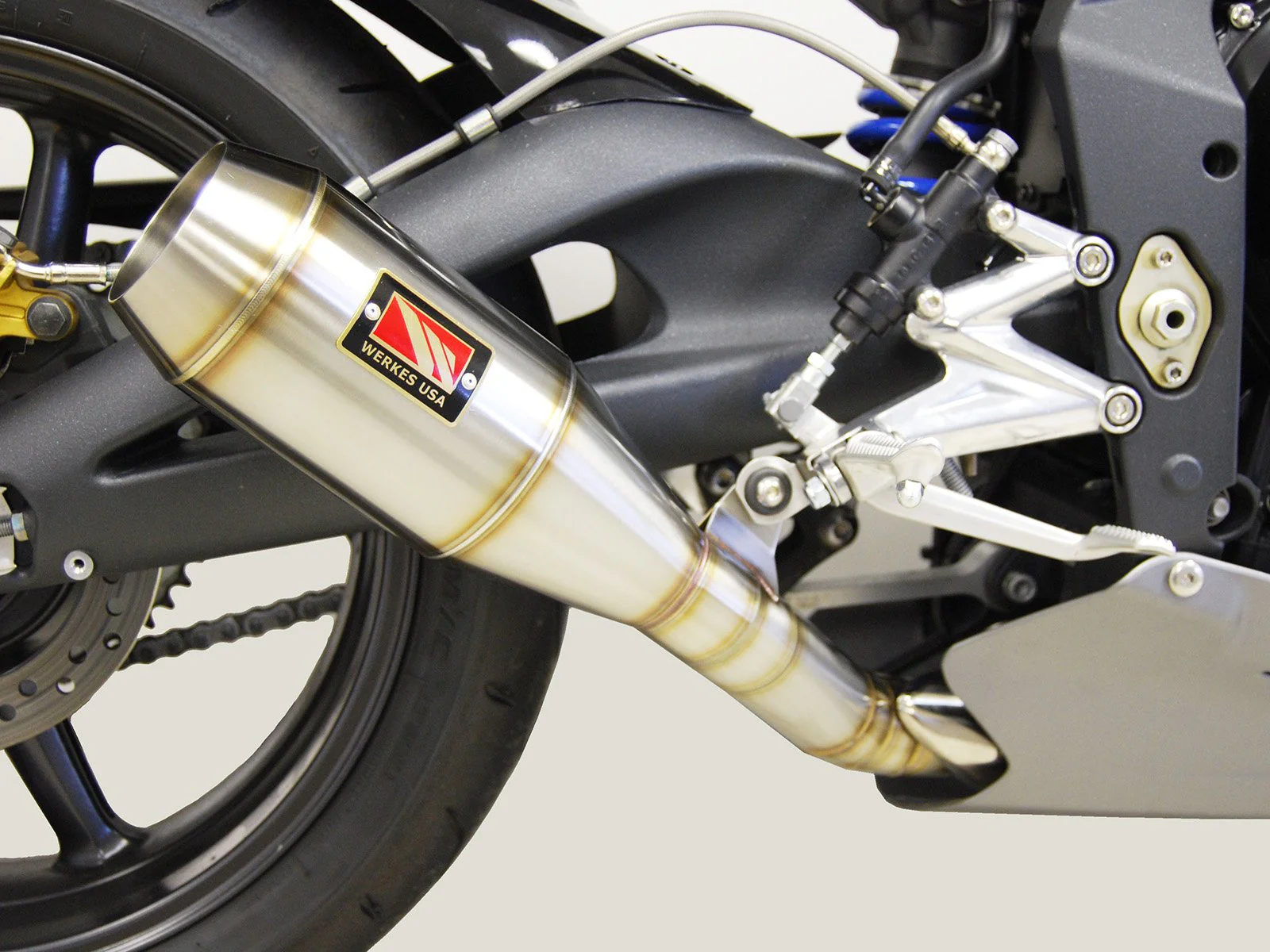 2013-2017 Triumph Daytona 675, 675R Slip-On Exhaust - Image 2