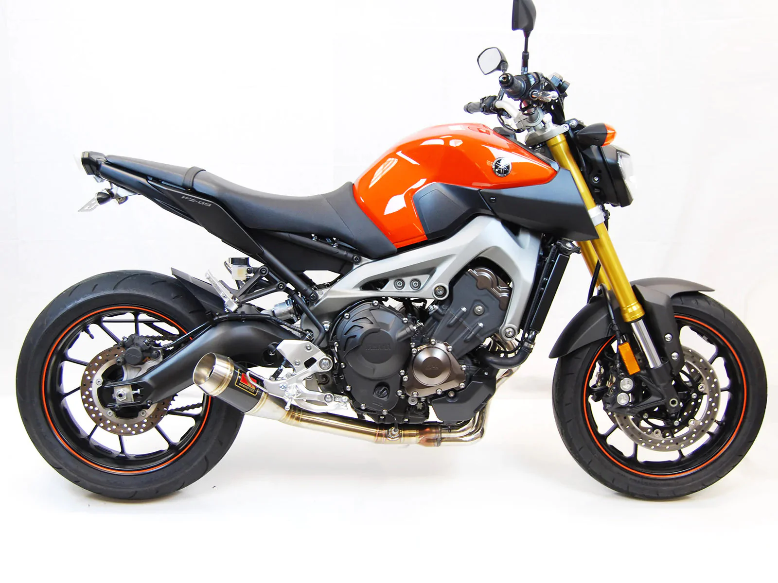2015-2019 Yamaha FJ09 Slip-On Exhaust - Image 5