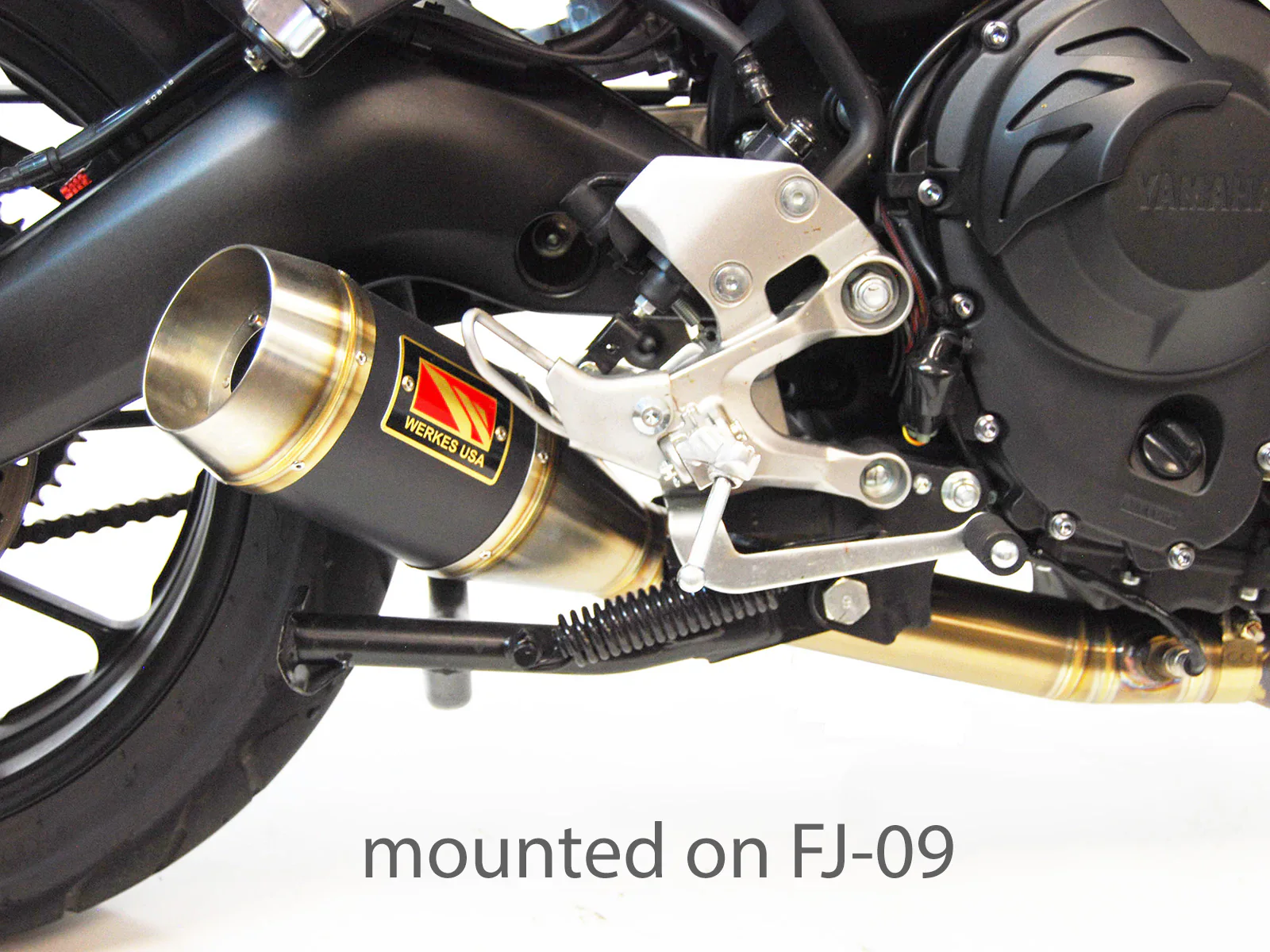 2014-2020 Yamaha MT09 Slip-On Exhaust - Image 2