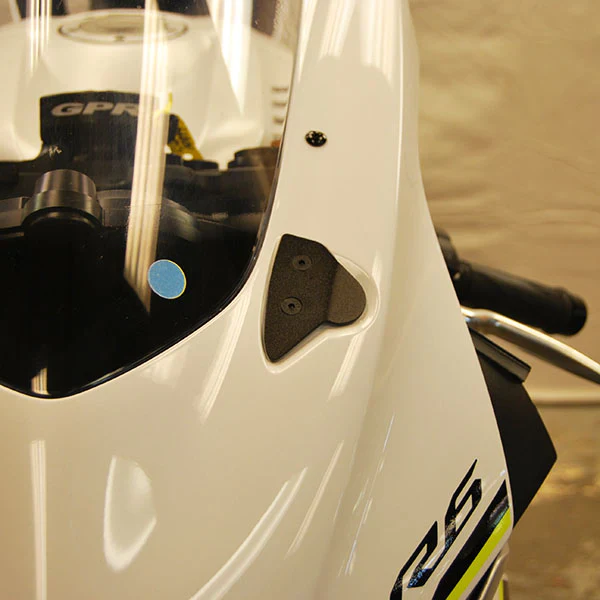 2017-2020 Yamaha R6 Mirror Block Off Plates - Image 2